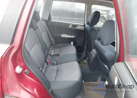 2009 Subaru Forester 2.5X из США, поврежденный, VIN JF2SH61609H713696